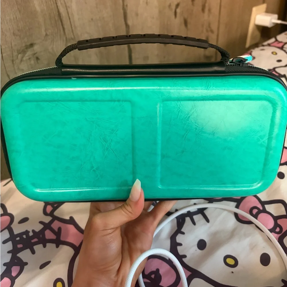 Animal Crossing Green Carrying Case for Nintendo switch